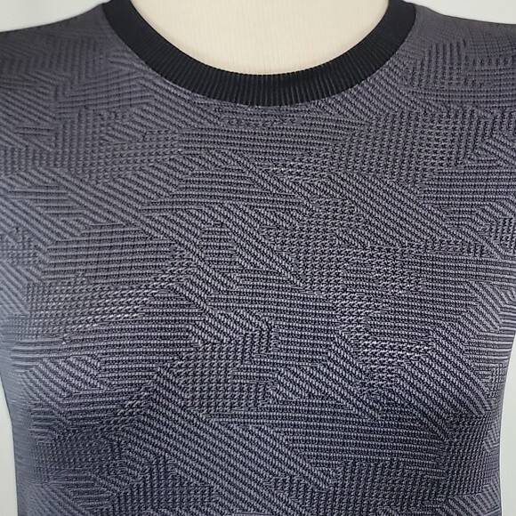 LULULEMON Swiftly Breathe Long Sleeve Vented Camo Top size 4 - Picture 2 of 8